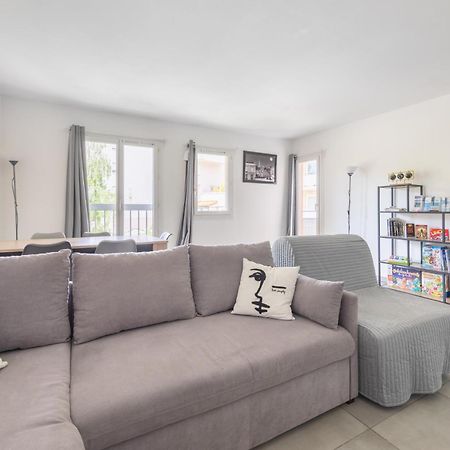 Appartement Proche Disneyland & Paris - 20 Minutes - Proche Gare Rer Noisiel Luaran gambar